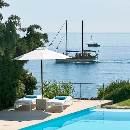 St. Nicolas Bay & Üdülőközpont 5*
