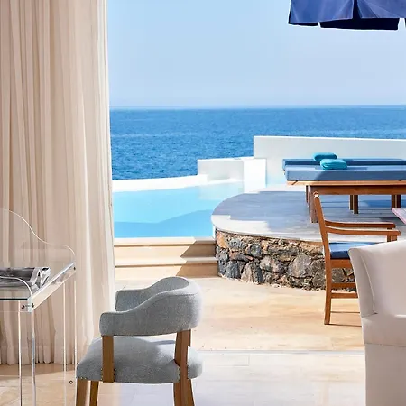 St. Nicolas Bay & 5*