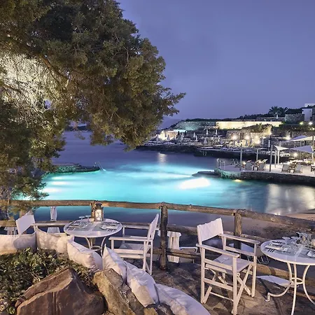 St. Nicolas Bay &